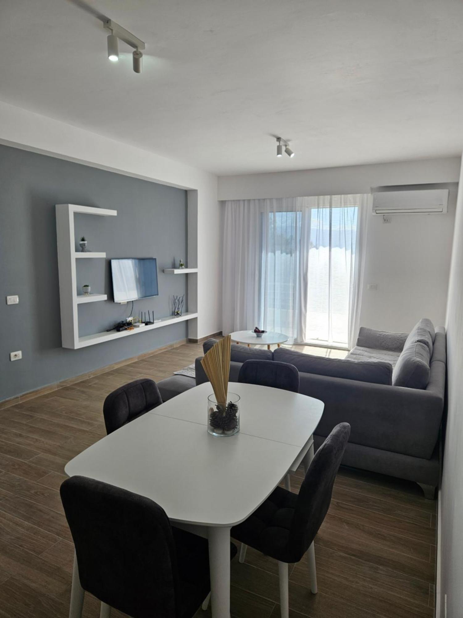 Sea & Sun Apartment วญอเรอ ภายนอก รูปภาพ